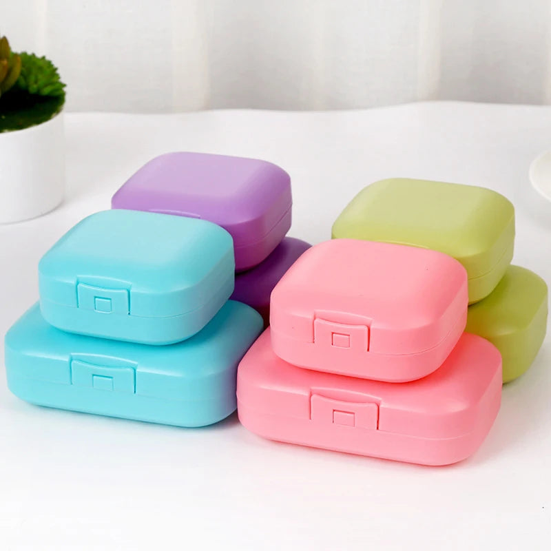 Portable Travel Soap Box Drain Box Waterproof Soap Case Sealed Soap Box Candy Color Soap Organizer for Bathroom Home Hotel