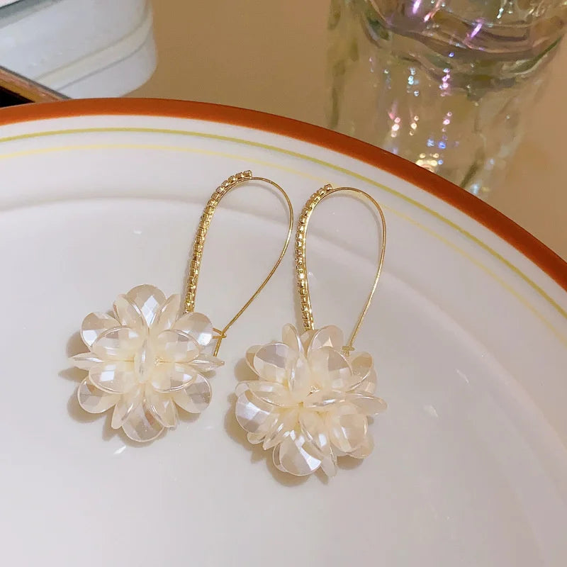 Summer Long Flower Earrings Hand-made Pearl Beaded Korean Fashion Shiny Earrings Sweet Jewelry Gifts Wholesale