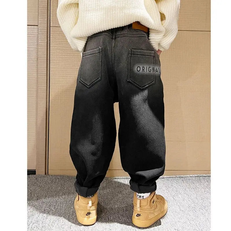 Boys' Autumn and Winter Models Fleece Padded Jeans 2022 New Children's Winter Thickened Integral Velvet Pants for Older Children