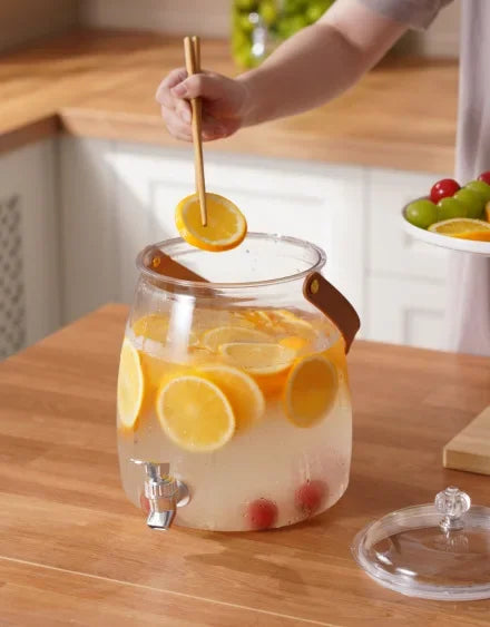 Juice Cup Cold Beverage Dispenser Jug - Transparent Kettle for Water, Lemonade, Iced Tea - Refrigerator Water Container